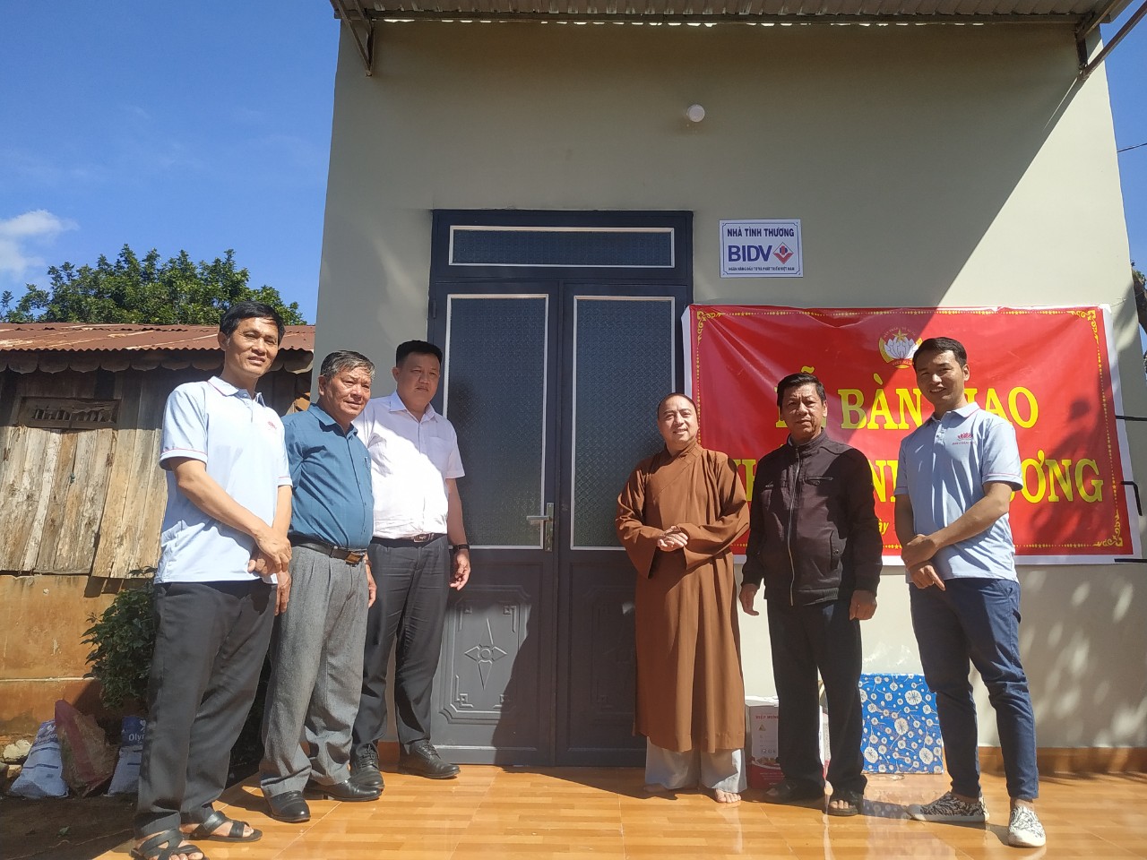 Ban giao nha tinh thuong 2023 3